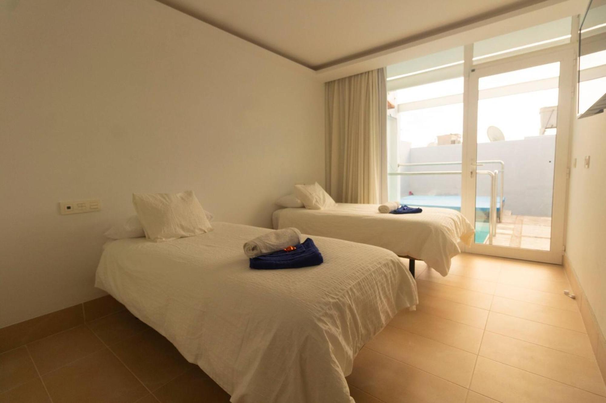 Luxury Villa Rincon Del Mar- Old Town - Puerto Del Carmen Puerto del Carmen  Dış mekan fotoğraf